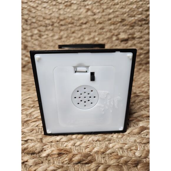 Battery Operated Light Up Swirl Christmas Puppy Dogs Water Lantern 8.5" New! - Picture 7 of 9